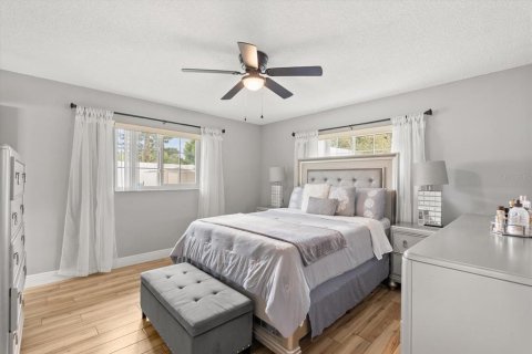 Casa en venta en Orlando, Florida, 3 dormitorios, 154.78 m2 № 1914676 - foto 9