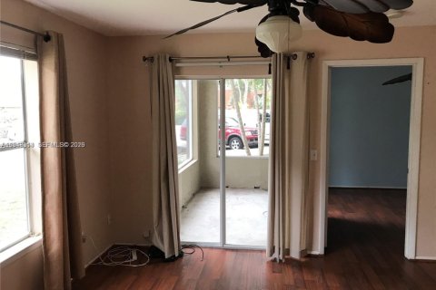 Снять в аренду кондоминиум в Делрей-Бич, Флорида 1 спальня, 51.84м2, № 2004346 - фото 3