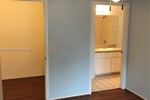 Снять в аренду кондоминиум в Делрей-Бич, Флорида 1 спальня, 51.84м2, № 2004346 - фото 5