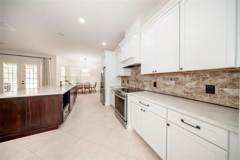 House in Sanford, Florida 5 bedrooms, 299.7 sq.m. № 1649140 - photo 16