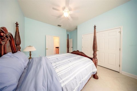 House in Sanford, Florida 5 bedrooms, 299.7 sq.m. № 1649140 - photo 28