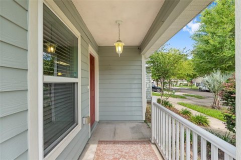 Villa ou maison à louer à Gainesville, Floride: 3 chambres, 109.35 m2 № 2394175 - photo 4