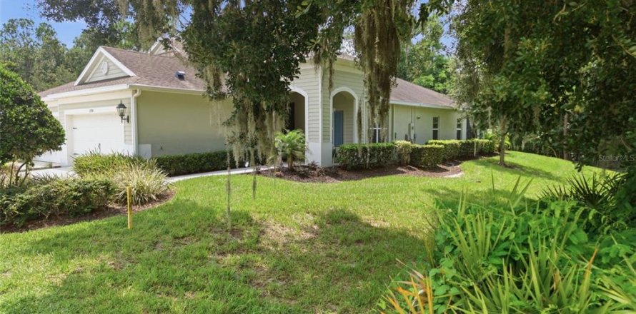Villa ou maison à Fish Hawk, Floride 2 chambres, 141.68 m2 № 2284388