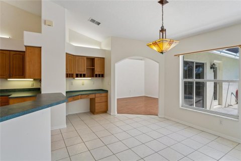 House in Spring Hill, Florida 4 bedrooms, 232.07 sq.m. № 2152031 - photo 16