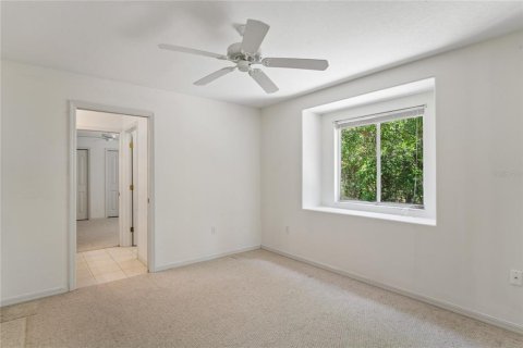 House in Spring Hill, Florida 4 bedrooms, 232.07 sq.m. № 2152031 - photo 25