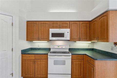 House in Spring Hill, Florida 4 bedrooms, 232.07 sq.m. № 2152031 - photo 18
