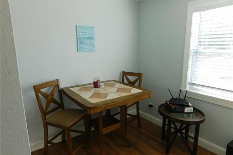 Apartment in Saint Petersburg, Florida 1 bedroom, 48.31 sq.m. № 1720767 - photo 9