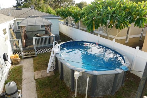 Apartamento en alquiler en Saint Petersburg, Florida, 1 dormitorio, 48.31 m2 № 1720767 - foto 12