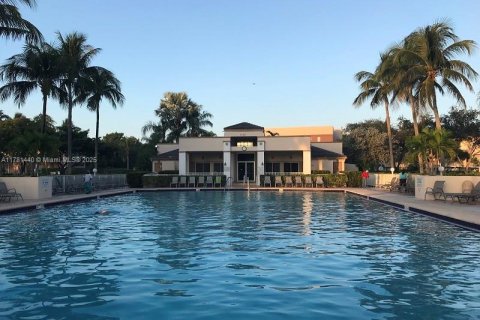 Condominio en venta en Tamarac, Florida, 2 dormitorios, 139.35 m2 № 1875393 - foto 16