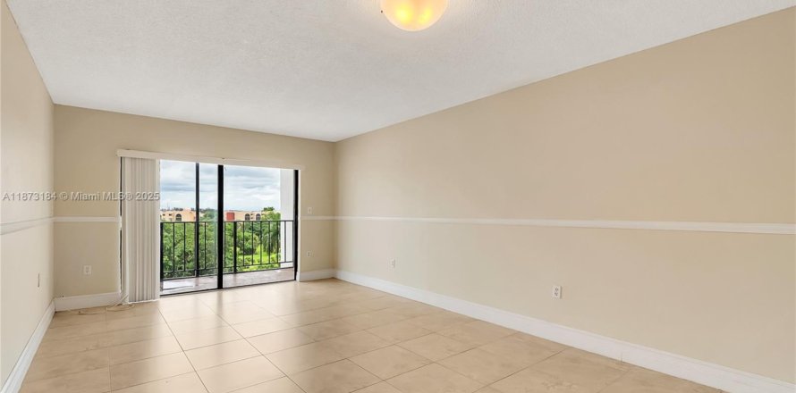 Condo in Miami, Florida, 1 bedroom  № 1897986