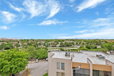 Condo in Miami, Florida, 1 bedroom  № 1897986 - photo 15
