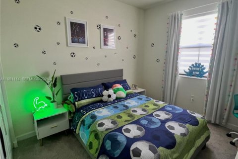 Touwnhouse à vendre à Hialeah, Floride: 3 chambres, 137.77 m2 № 2049176 - photo 15