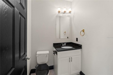 Adosado en venta en Davenport, Florida, 4 dormitorios, 180.97 m2 № 1883443 - foto 5