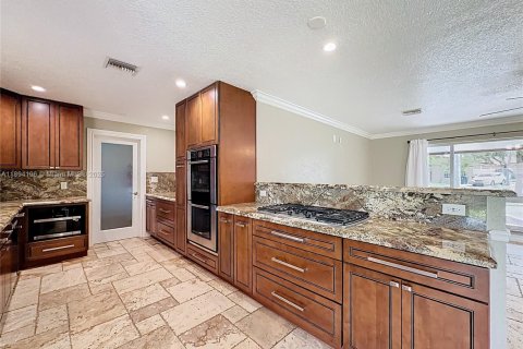 Casa en venta en Fort Lauderdale, Florida, 2 dormitorios, 124.86 m2 № 1946063 - foto 11