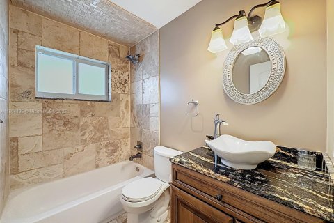 Casa en venta en Fort Lauderdale, Florida, 2 dormitorios, 124.86 m2 № 1946063 - foto 20