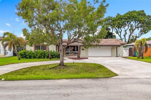 Casa en venta en Fort Lauderdale, Florida, 2 dormitorios, 124.86 m2 № 1946063 - foto 3