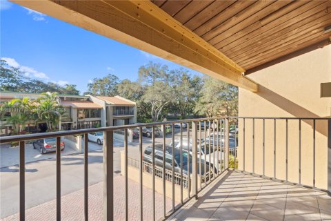Townhouse in Plantation, Florida 3 bedrooms, 181.16 sq.m. № 1756539 - photo 27