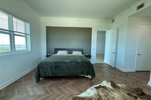 Condominio en venta en North Miami, Florida, 2 dormitorios, 163.79 m2 № 1988079 - foto 20