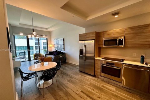 Copropriété à louer à Miami, Floride: 1 chambre, 63.55 m2 № 1861358 - photo 1