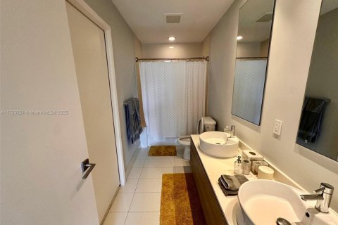 Copropriété à louer à Miami, Floride: 1 chambre, 63.55 m2 № 1861358 - photo 24