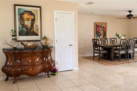 Casa en venta en Lakeland, Florida, 3 dormitorios, 239.69 m2 № 2381289 - foto 8