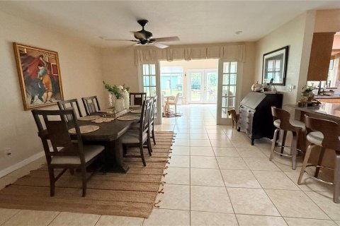 Casa en venta en Lakeland, Florida, 3 dormitorios, 239.69 m2 № 2381289 - foto 11