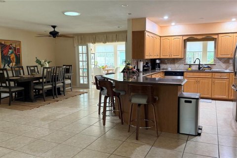Casa en venta en Lakeland, Florida, 3 dormitorios, 239.69 m2 № 2381289 - foto 12
