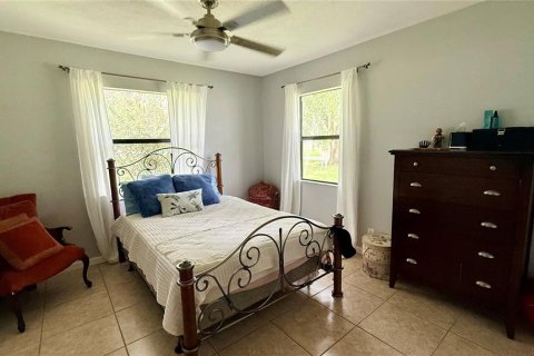 Casa en venta en Lakeland, Florida, 3 dormitorios, 239.69 m2 № 2381289 - foto 29