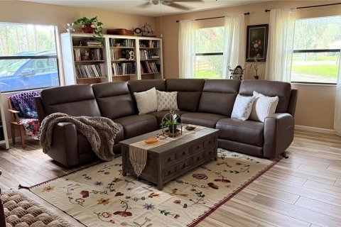 Casa en venta en Lakeland, Florida, 3 dormitorios, 239.69 m2 № 2381289 - foto 18