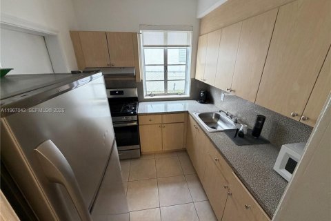 Appartement à louer à Miami Beach, Floride: 1 chambre, 67.82 m2 № 2029650 - photo 8