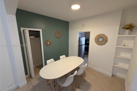 Appartement à louer à Miami Beach, Floride: 1 chambre, 67.82 m2 № 2029650 - photo 9