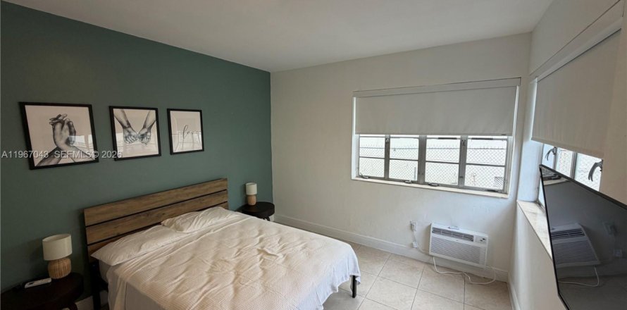 Appartement à Miami Beach, Floride 1 chambre, 67.82 m2 № 2029650