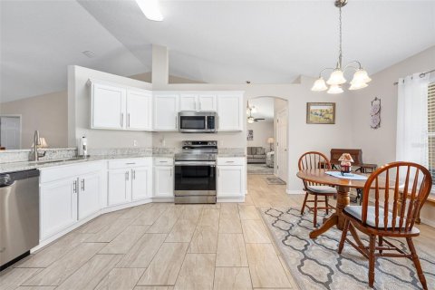 Casa en venta en Palm Coast, Florida, 3 dormitorios, 171.31 m2 № 1789106 - foto 9