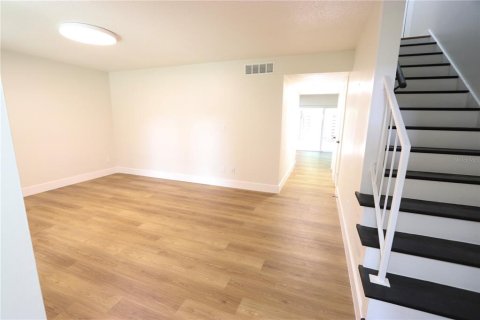 Condominio en venta en Maitland, Florida, 3 dormitorios, 145.39 m2 № 2198796 - foto 8
