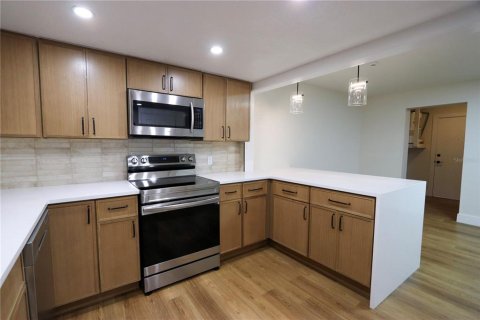 Condominio en venta en Maitland, Florida, 3 dormitorios, 145.39 m2 № 2198796 - foto 19