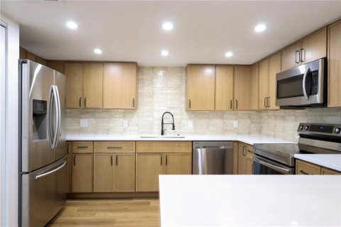 Condominio en venta en Maitland, Florida, 3 dormitorios, 145.39 m2 № 2198796 - foto 15
