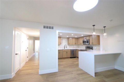 Condominio en venta en Maitland, Florida, 3 dormitorios, 145.39 m2 № 2198796 - foto 23