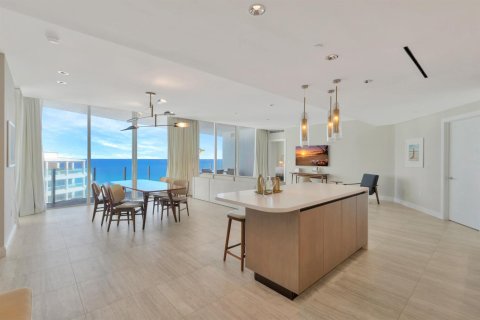 Condominio en venta en Fort Lauderdale, Florida, 2 dormitorios, 205.5 m2 № 2182497 - foto 3