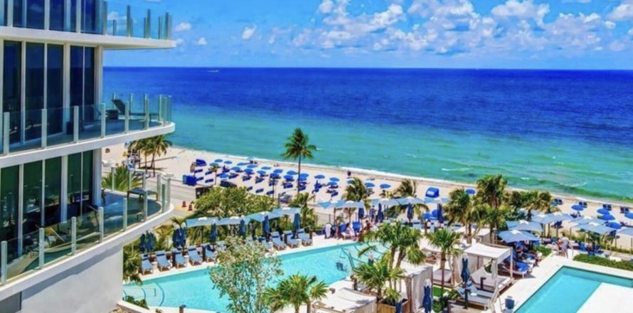 Condominio en Fort Lauderdale, Florida, 2 dormitorios  № 2182497