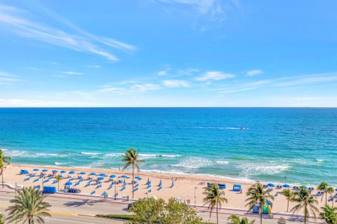 Condominio en venta en Fort Lauderdale, Florida, 2 dormitorios, 205.5 m2 № 2182497 - foto 2