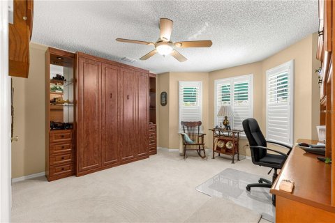 House in Lady Lake, Florida 2 bedrooms, 199.46 sq.m. № 1879330 - photo 3