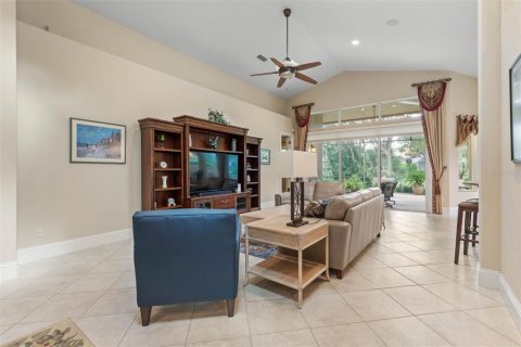 Casa en venta en Palm Coast, Florida, 3 dormitorios, 185.25 m2 № 1884445 - foto 9