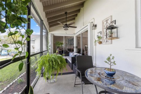 House in Miami, Florida 3 bedrooms, 175.4 sq.m. № 1954692 - photo 21