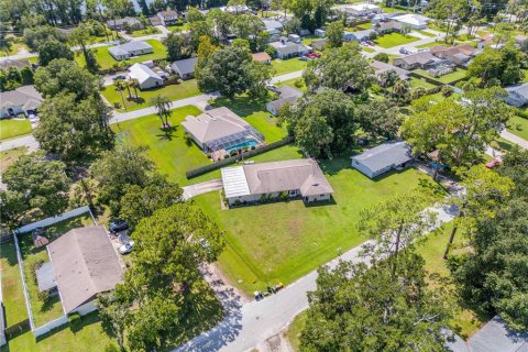 House in Edgewater, Florida 3 bedrooms, 135.82 sq.m. № 1901452 - photo 6