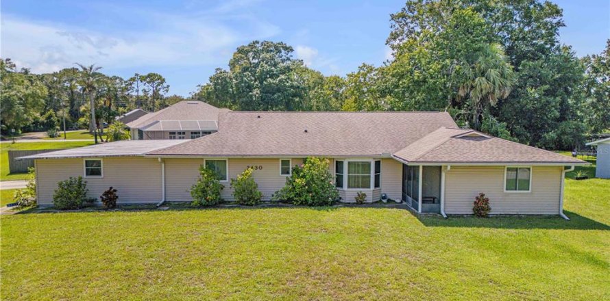 Villa ou maison à Edgewater, Floride 3 chambres, 135.82 m2 № 1901452
