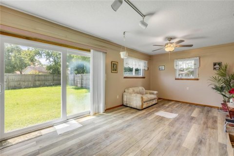 House in Edgewater, Florida 3 bedrooms, 135.82 sq.m. № 1901452 - photo 20