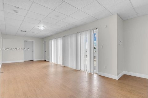 Condominio en venta en Homestead, Florida, 4 dormitorios, 307.69 m2 № 2088553 - foto 15