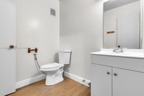 Condominio en venta en Homestead, Florida, 4 dormitorios, 307.69 m2 № 2088553 - foto 24