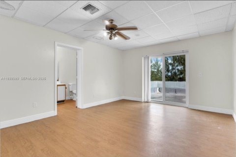 Condominio en venta en Homestead, Florida, 4 dormitorios, 307.69 m2 № 2088553 - foto 18