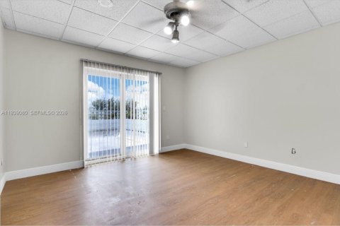 Condominio en venta en Homestead, Florida, 4 dormitorios, 307.69 m2 № 2088553 - foto 20